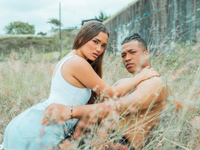 AnnieAndSteffan - Sexe cam en vivo - 15827114