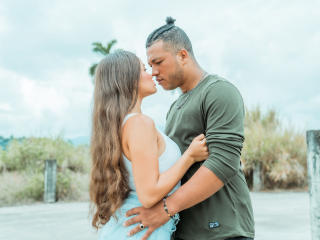 AnnieAndSteffan - Live porn &amp; sex cam - 15827198