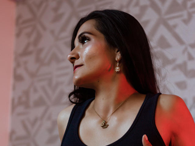 JulietaJansen - сексуальная веб-камера в реальном времени - 15830742