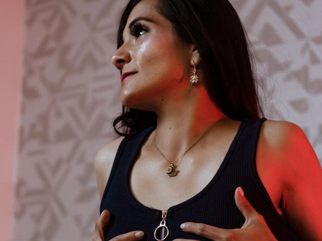 JulietaJansen - Live Sex Cam - 15830754