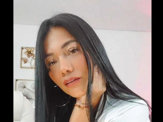 AbrilJoness - Sexe cam en vivo - 15839282