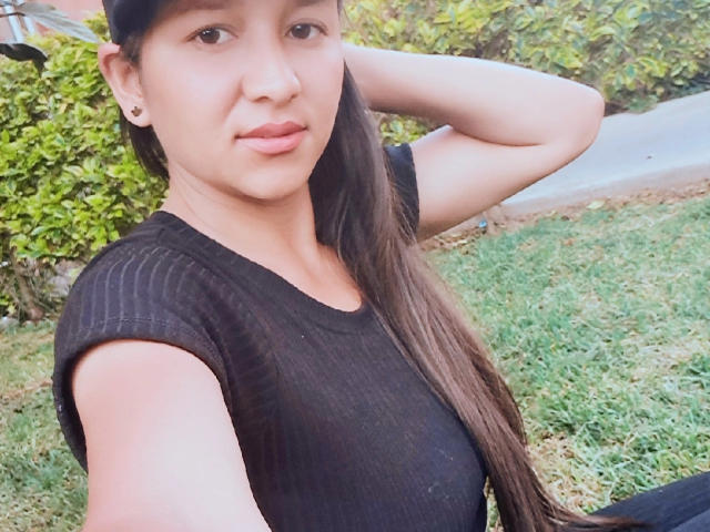 SaraBeckett - Live porn &amp; sex cam - 15840406