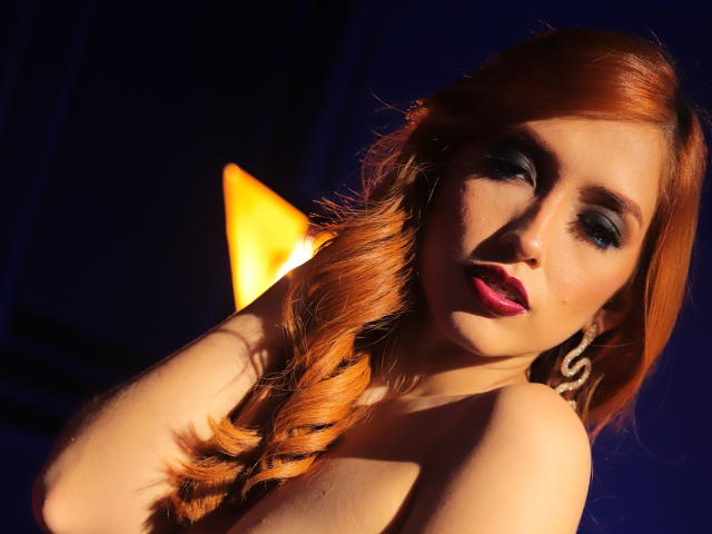 VenusBarret - Live sex cam - 15840546