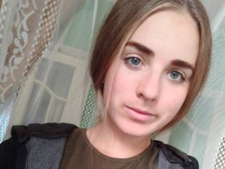 DarinaWatty - Sexe cam en vivo - 15847170