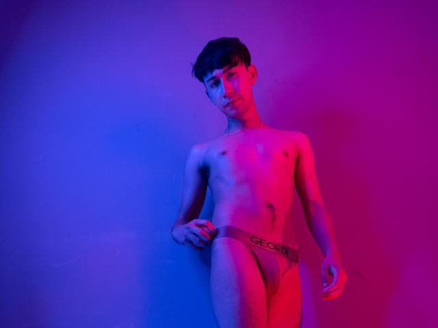 OliverMJ - Live porn &amp; sex cam - 15847418