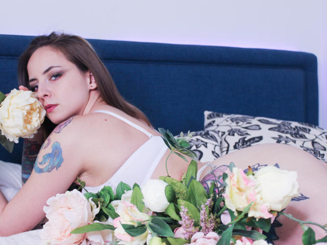 VikiMilles - Live porn &amp; sex cam - 15860250