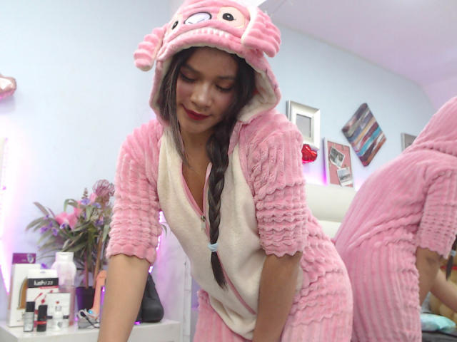 WhitneyQueen - Live porn &amp; sex cam - 15861002