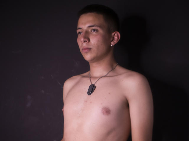 Hernesto - Live sexe cam - 15866666