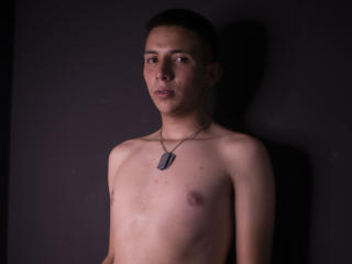 Hernesto - Live sexe cam - 15866670