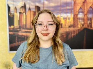 EmilyBennett - Live sex cam - 15869386