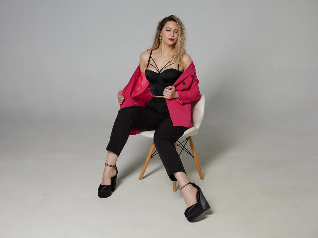 AgataOlsen - сексуальная веб-камера в реальном времени - 15869866