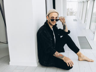 TimLarson - Sexe cam en vivo - 15878074