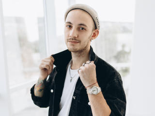 TimLarson - Sexe cam en vivo - 15878102