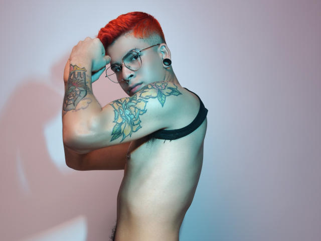 EgonGilles - Live sex cam - 15878354