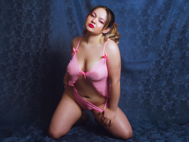 AnyaForger - Live porn &amp; sex cam - 15879066