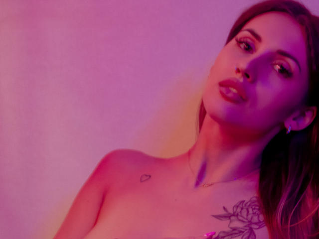 ChloeMercer - Live porn &amp; sex cam - 15886834