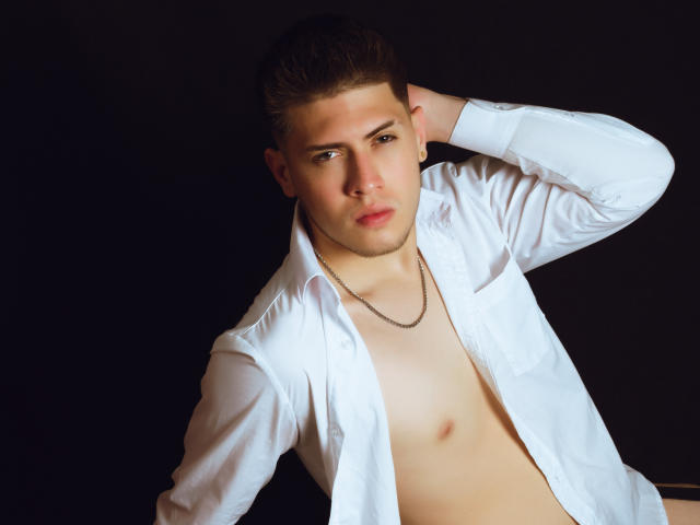 SebastiianMaxime - Live porn &amp; sex cam - 15890306