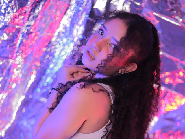 TracieLowe - Porno na żywo i seks kamera - 15891962