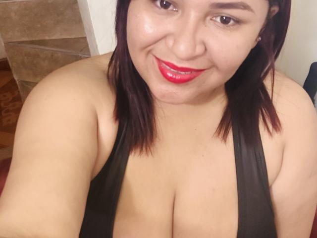 KarlaWild - Live Sex Cam - 15892778