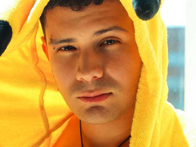 AlexiSpears - Live Sex Cam - 15893190