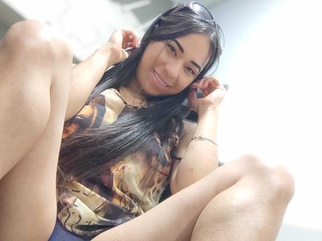 CloeMullerX - Live porn &amp; sex cam - 15899458