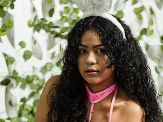 BadraDuquell - сексуальная веб-камера в реальном времени - 15901098