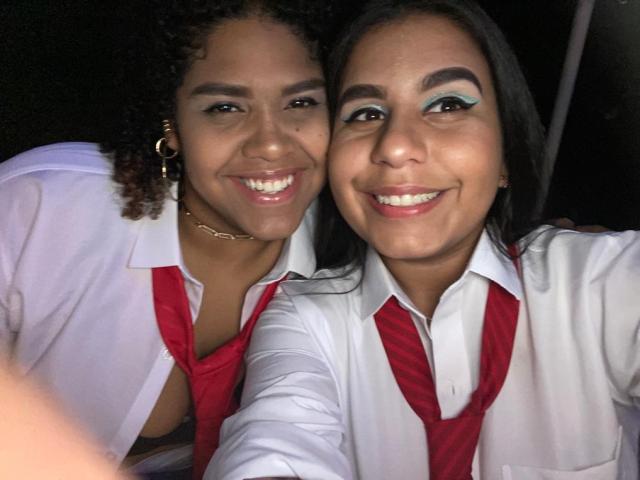 MadissonAndHalle - Live porn &amp; sex cam - 15904774