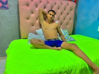 JamesRocky - Sexe cam en vivo - 15905782