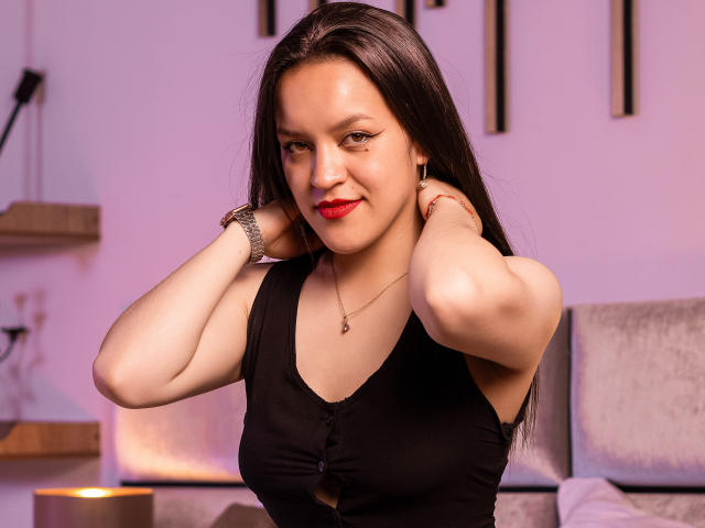 MiiaRodriguez - Live sex cam - 15906014