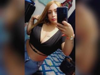 CloeTattoxI - Live Sex Cam - 15906962