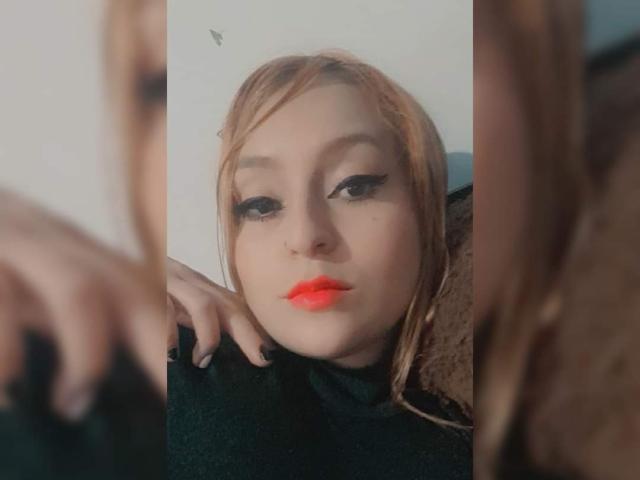 CloeTattoxI - Live sexe cam - 15906966