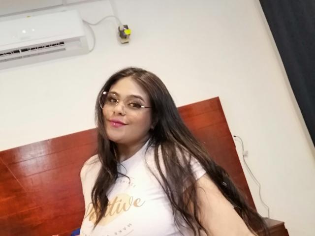 ElenaGommy - Camera khiêu dâm &amp; quyến rũ trực tiếp - 15910638