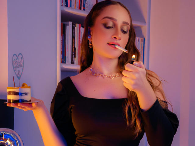 ArianaLux - Live sex cam - 15918454