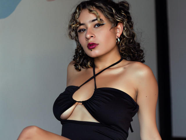 AlexiaBloom - Live sexe cam - 15927254