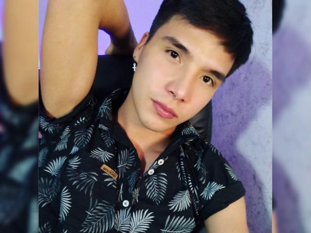 LeoParker - Camera khiêu dâm &amp; quyến rũ trực tiếp - 15928798