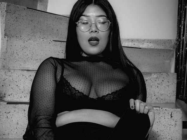 AlessaJames - сексуальная веб-камера в реальном времени - 15934678