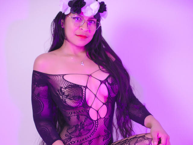 OliviaWalkerr - Live porn &amp; sex cam - 15935822