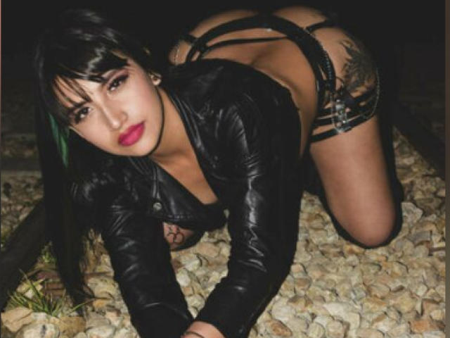 GiulianaFetich - Sexe cam en vivo - 15935910