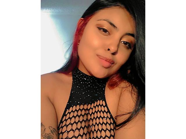 AngelaRoggers - Live porn &amp; sex cam - 15936122