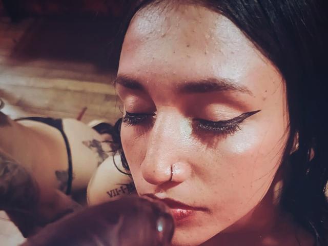 MiaResinfull - Live porn &amp; sex cam - 15939786