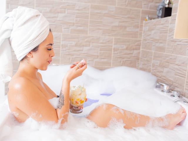 LaurenceRose - сексуальная веб-камера в реальном времени - 15946122