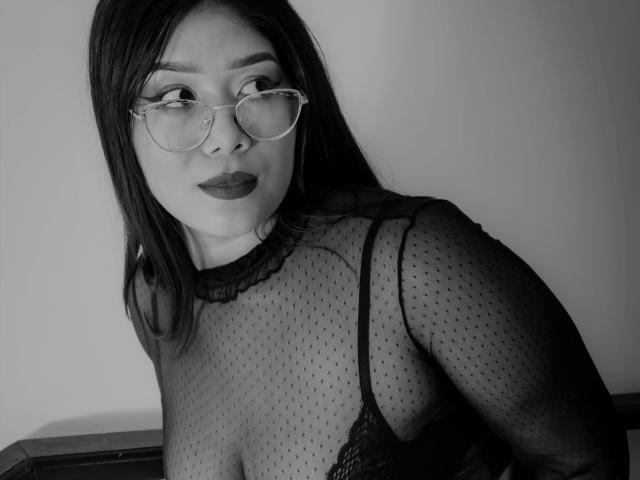 AlessaJames - Sexe cam en vivo - 15947098