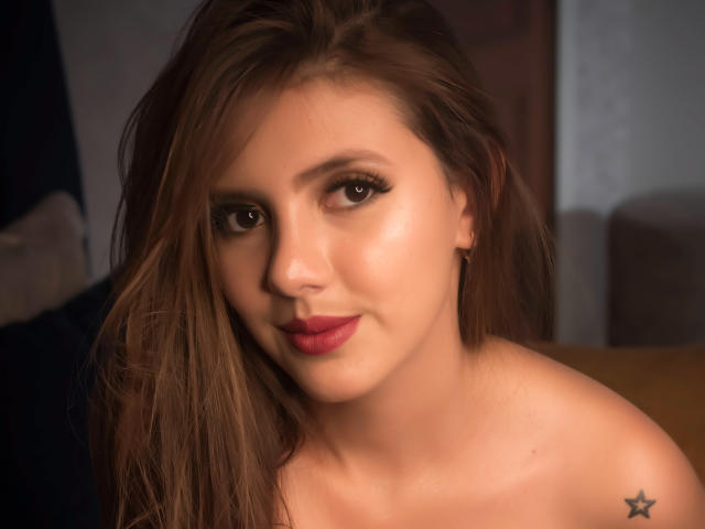 AlesiaParker - Sexe cam en vivo - 15949022