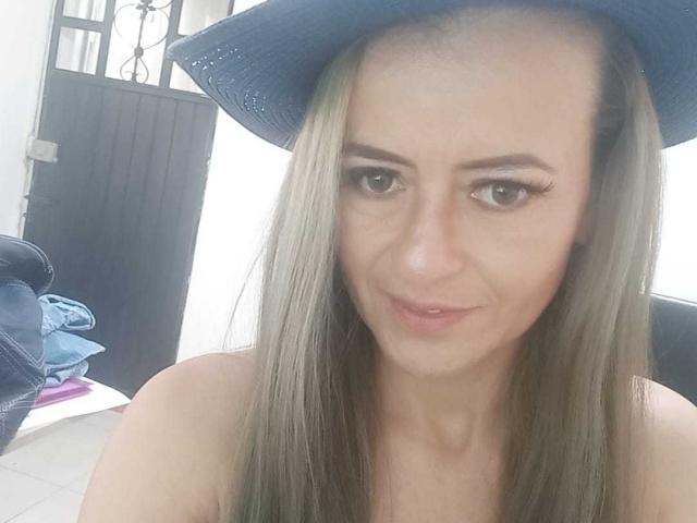 Maghenta - Live porn &amp; sex cam - 15958890