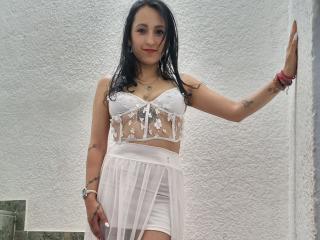 LatinXimena - сексуальная веб-камера в реальном времени - 15965014