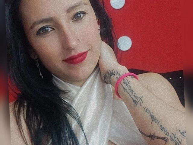 LatinXimena - פורנו בשידור חי ומצלמת סקס - 15965046