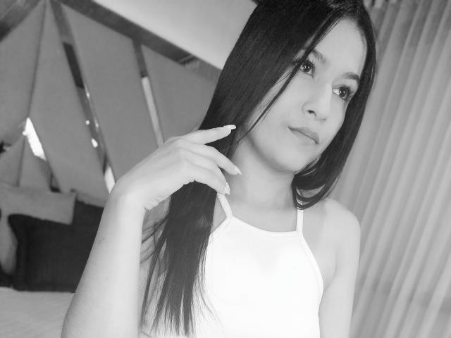 MoniqueJohnson - Camera khiêu dâm &amp; quyến rũ trực tiếp - 15974698