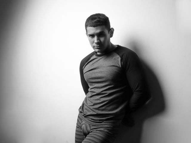 AlexiSpears - Sexe cam en vivo - 15978994