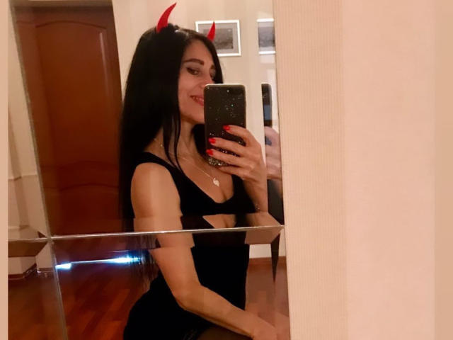 LeillaMurray - Sexe cam en vivo - 15979626