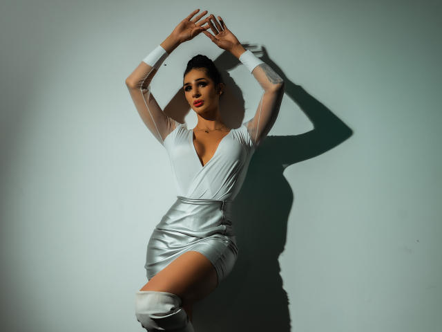 MeghanLopez - сексуальная веб-камера в реальном времени - 15984514